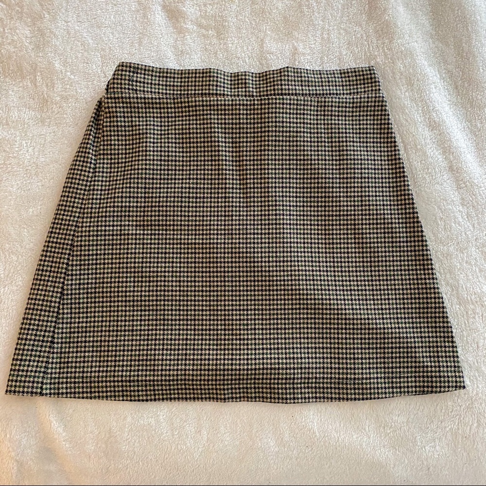 AE Tan/Green Plaid Skirt